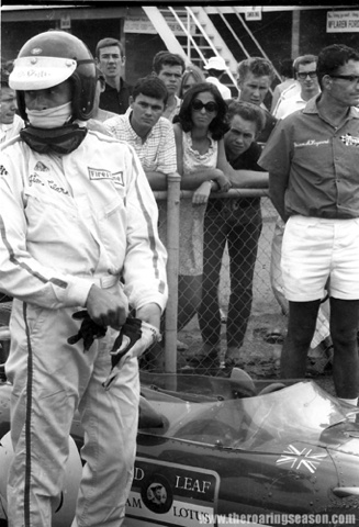 Parc des coureurs à Surfers Paradise : le public cotoyait les coureurs, heureuse époque !
© Rod McKenzie